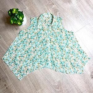 Teenbell Green Floral Rose Sleeveless Split Hem Collared Blouse Size Medium